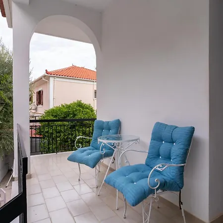 Tasos Apartamento Leonídion