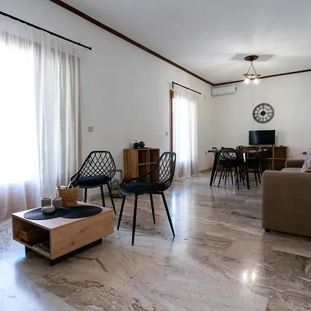 Tasos Apartment Leonídion